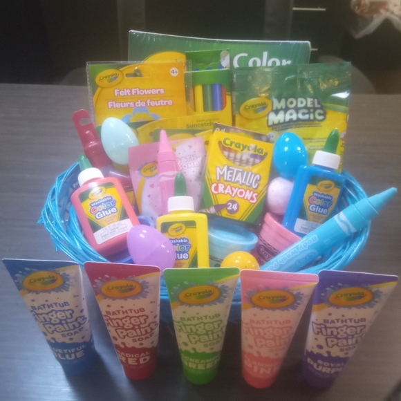 Kids Crayola Easter Basket - Picture 11 of 15